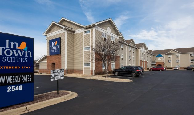 InTown Suites Downers Grove